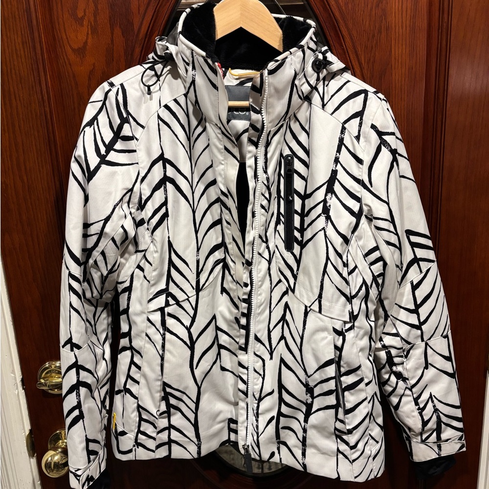 Lole Excellent Condition Stylish Women's Black and White Patterned Jacket